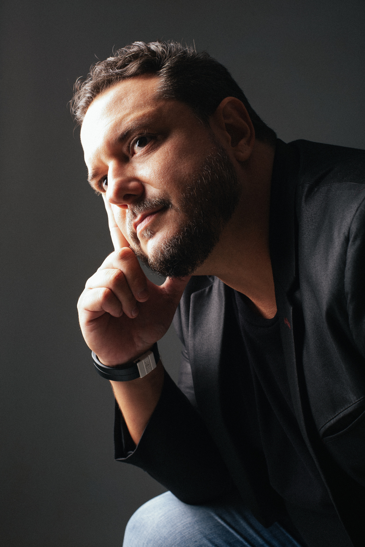 poses de retratos, dicas para retratos, fotografo corporativo maringa, Alessandro Gaioto fotografo