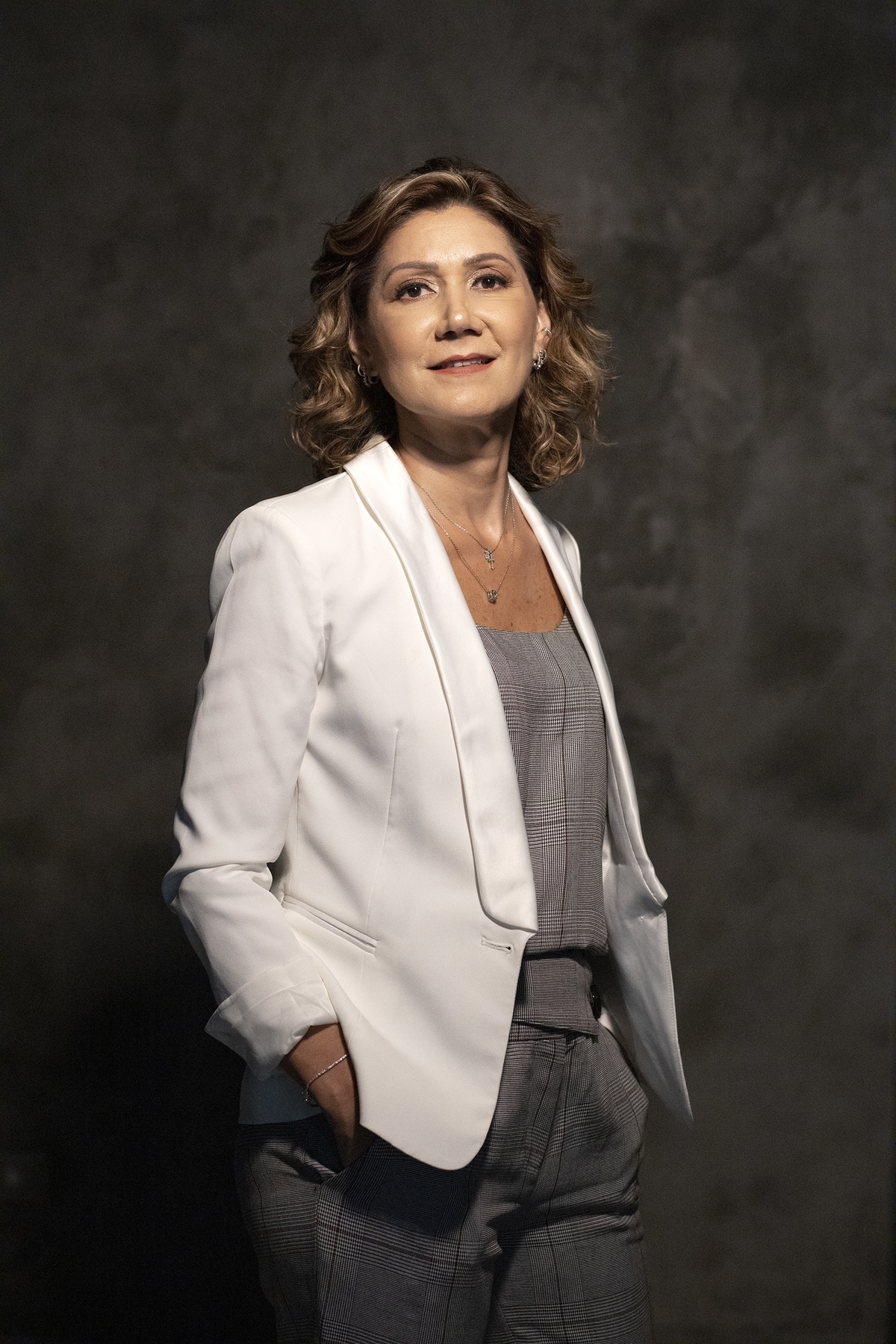 retrato profissional, fotos profissionais, perfil profissional, etiqueta profissional, consultora, fotografo maringá, fotos corporativas, Luciana Maranho, fotógrafa Franciane Gaioto, estúdio fotográfico