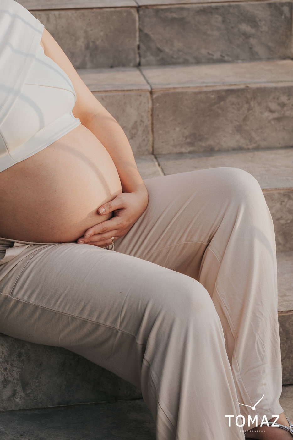 ensaio gestante em Campina Grande, fotógrafo gestante Campina Grande, fotos de gestante naturais Campina Grande, ensaio leve e espontâneo de gestante, fotografia de maternidade Campina Grande, ensaio gestante externo, fotos de gravida ao ar livre