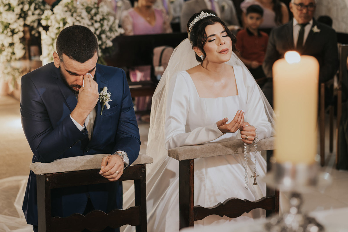 fotógrafo de casamento em Campina Grande, casamento emocionante Paraíba, fotos espontâneas e leves, fotografia de sentimentos reais, Valéria e Emanuel, casamento autêntico Campina Grande, registro documental, referência para noivas PB, emoção no altar