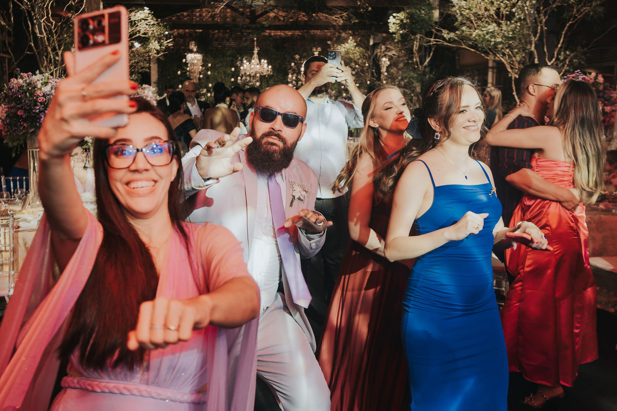 fotógrafo de casamento em Campina Grande, casamento emocionante Paraíba, fotos espontâneas e leves, fotografia de sentimentos reais, Valéria e Emanuel, casamento autêntico Campina Grande, registro documental, referência para noivas PB, emoção no altar