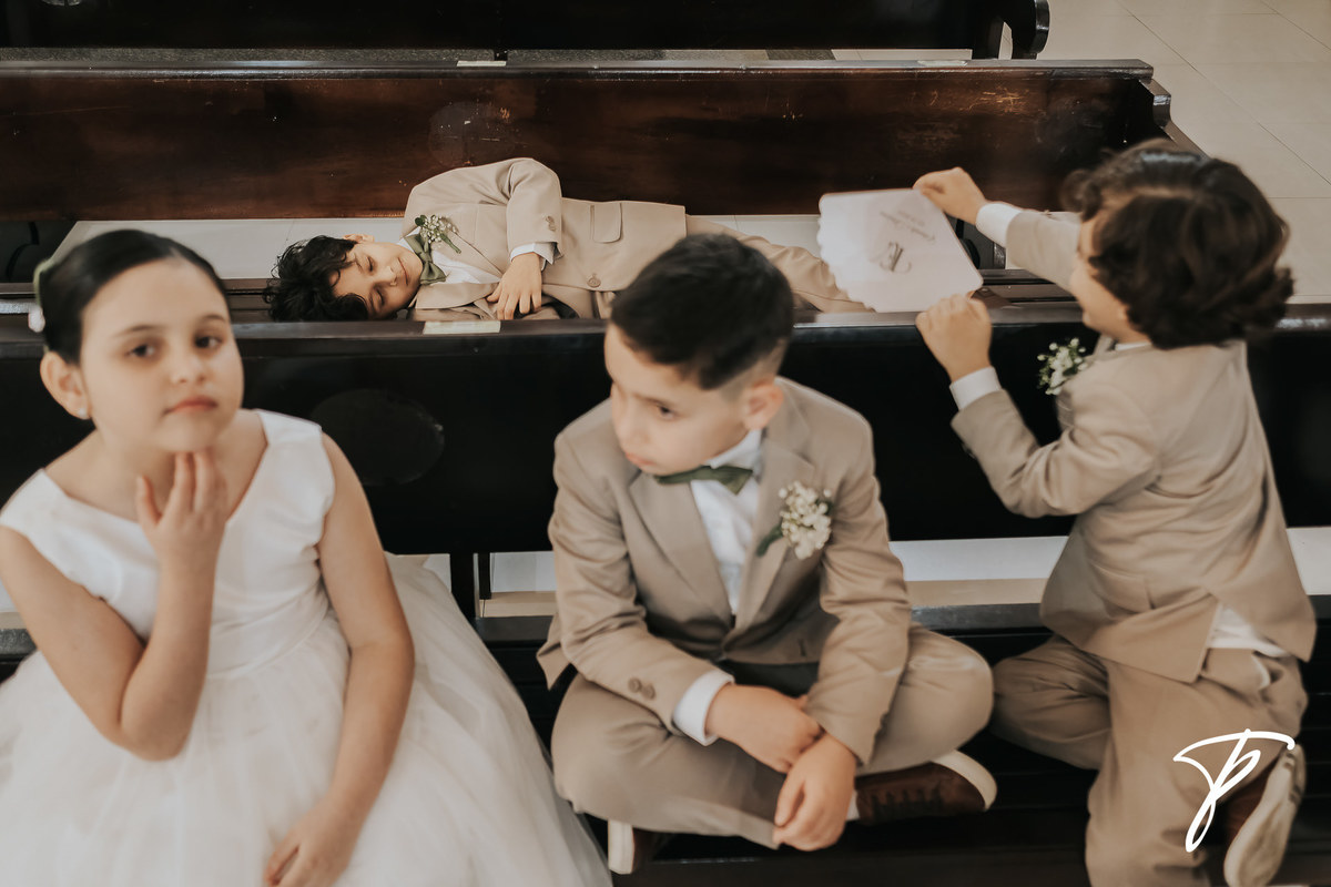 casamento em campina grande, fotografo de casamento campina grande, casamento tradicional, cerimonia de casamento emocionante, festa de casamento divertida, fotografia de casamento paraiba, historia de casamento, casamento igreja campina grande, fotografo