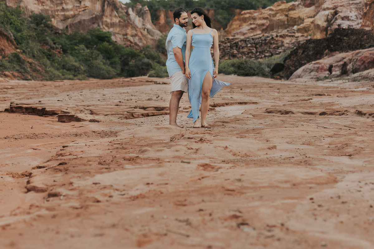 pré casamento em João Pessoa, fotógrafo de casamento em João Pessoa, ensaio pré casamento na Paraíba, fotografia de casal na praia, Gabriela e Victor, fotografia autoral de casamento, fotógrafo de casamento em Campina Grande