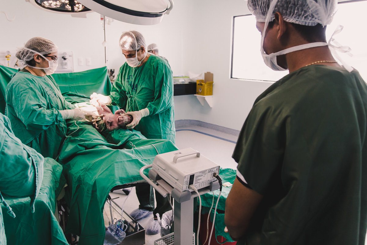 fotografia de parto campina grande, tomaz fotografias, parto Dr Bauduino, parto lorena, fotografo de parto em Campina Grande, tomaz fotografias