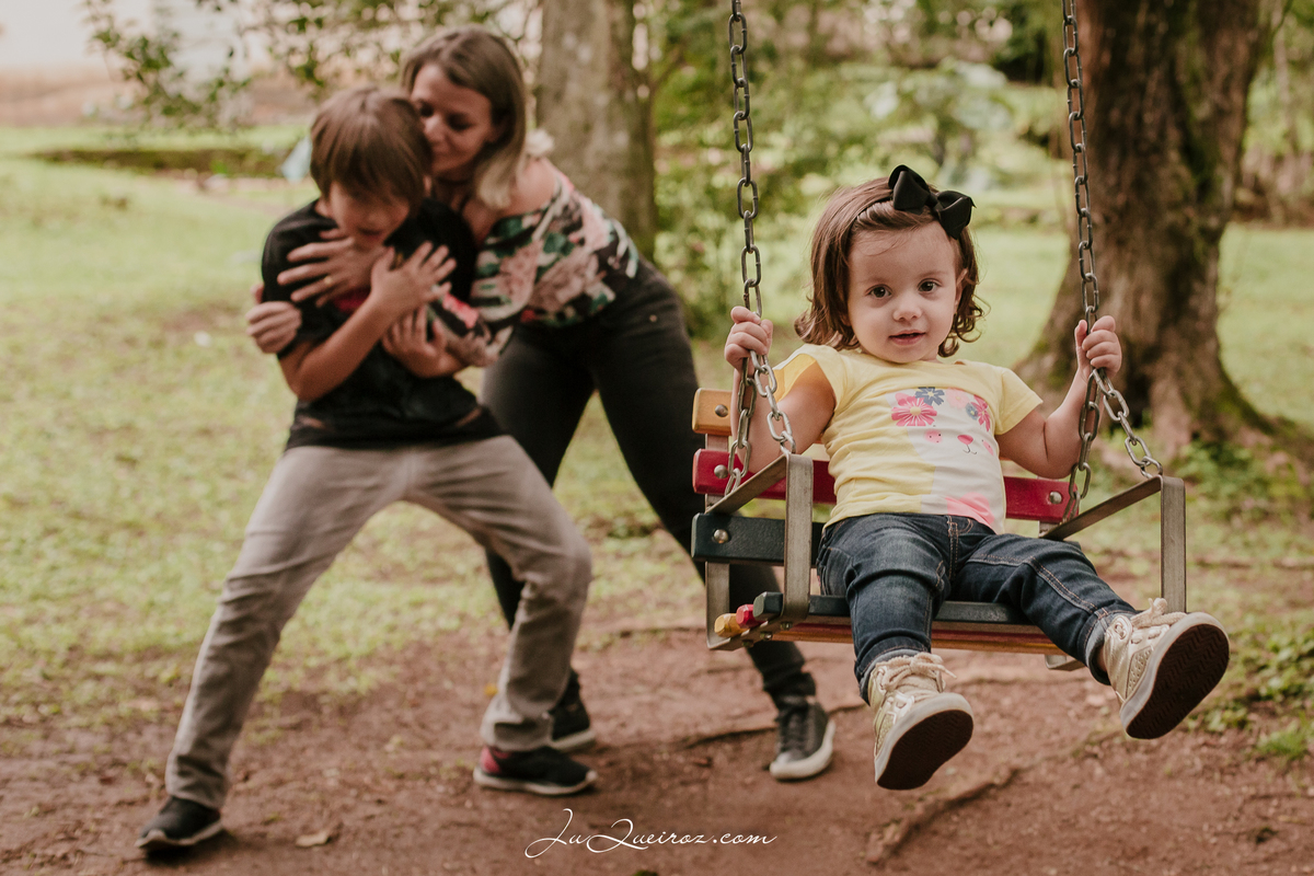 FOTÓGRAFA CHAPADA DOS GUIMARÃES; FOTÓGRAFO CHAPADA DOS GUIMARÃES, FOTOGRAFIA DE FAMÍLIA CHAPADA DOS GUIMARÃES, TURISMO CHAPADA DOS GUIMARÃES, TURISMO CHAPADA DOS GUIMARÃES, O QUE FAZER EM CHAPADA DOS GUIMARÃES