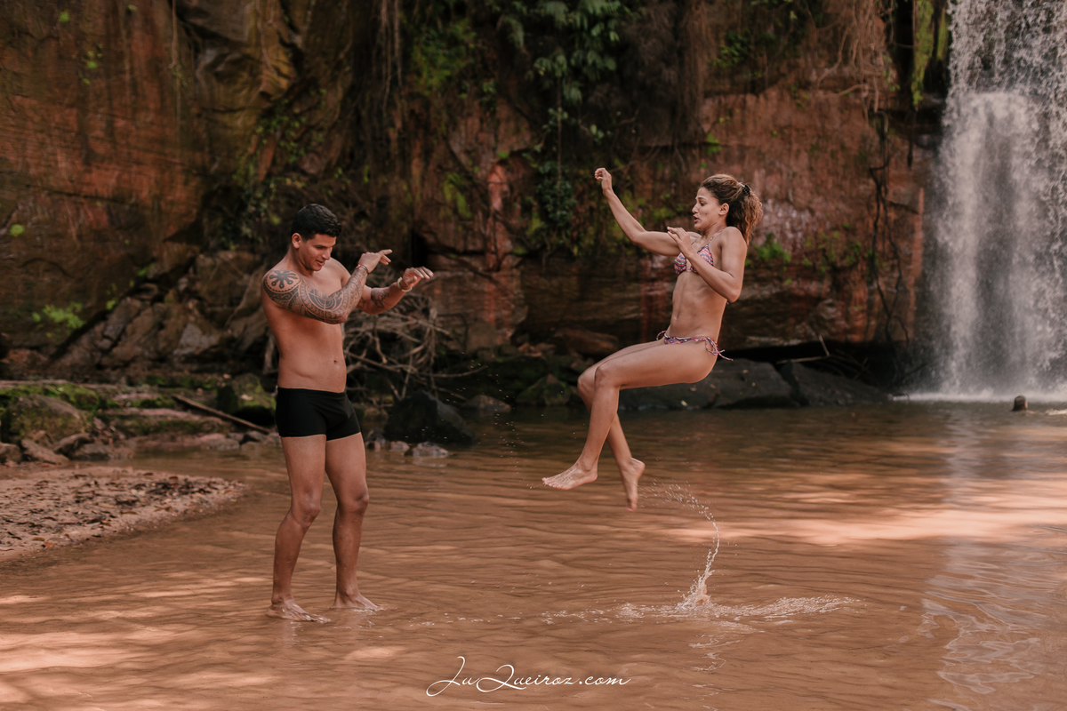 fotógrafa chapada dos guimarães, fotografia chapada dos guimarães, ensaio de casal chapada dos guimarães, o que fazer chapada dos guimarães, pre casamento chapada dos guimarães, fotografo chapada dos guimarães, fotografia de mulher chapada dos guimarães