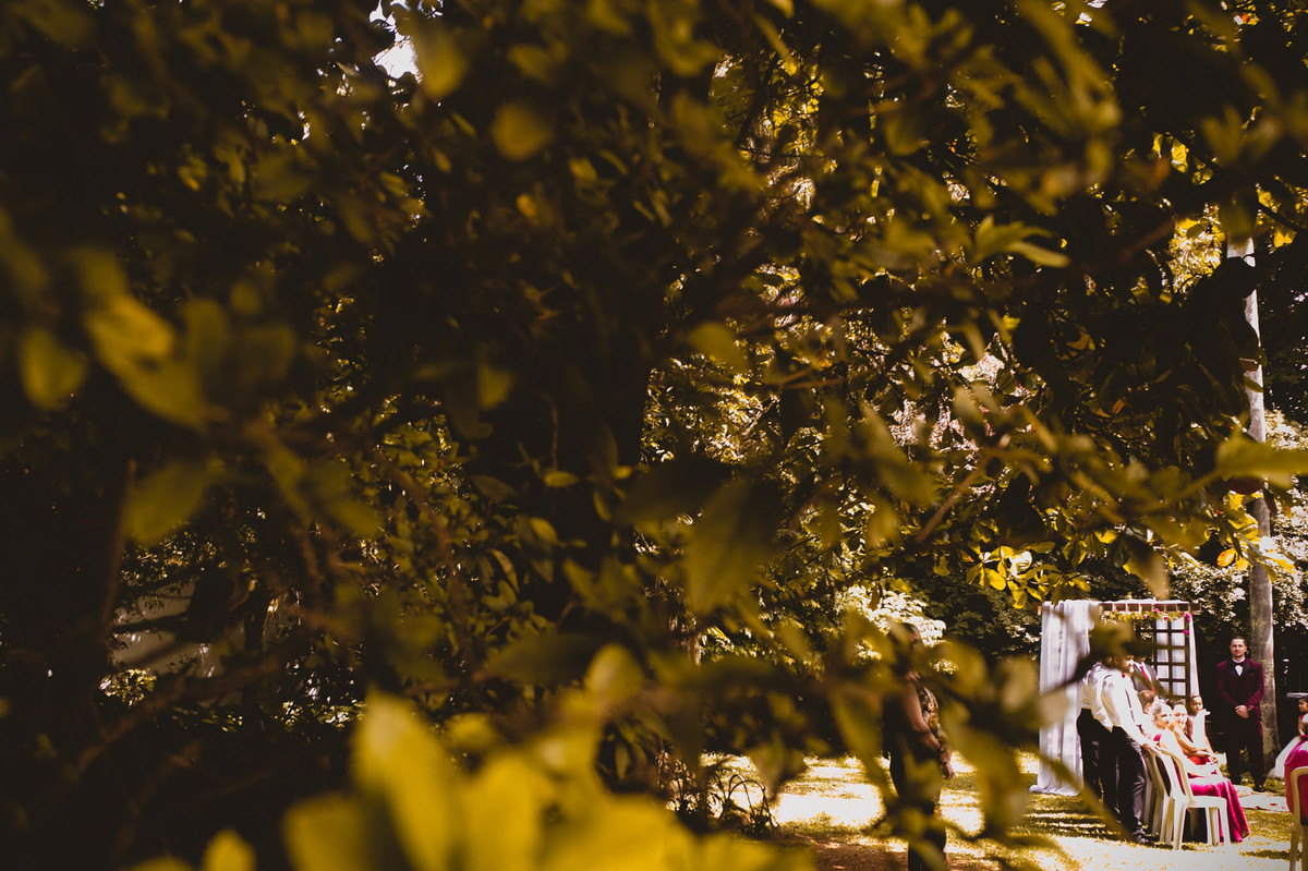 noivo esperando a noiva