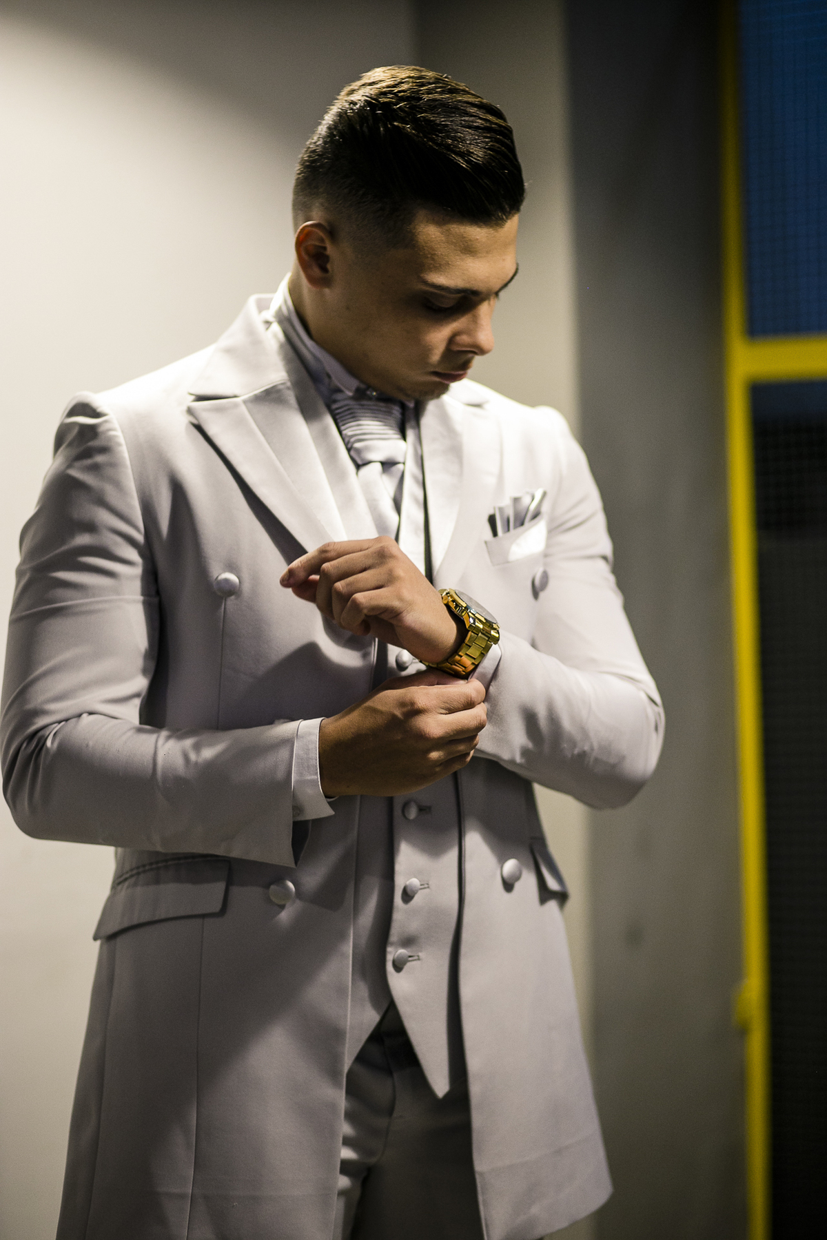 Fotos de Casamento - noivo  se Arrumando - Making of