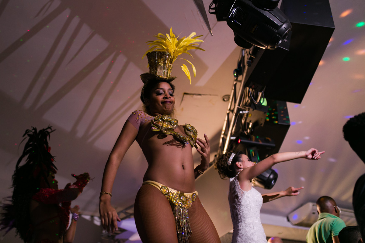 balada Casamento escola de samba