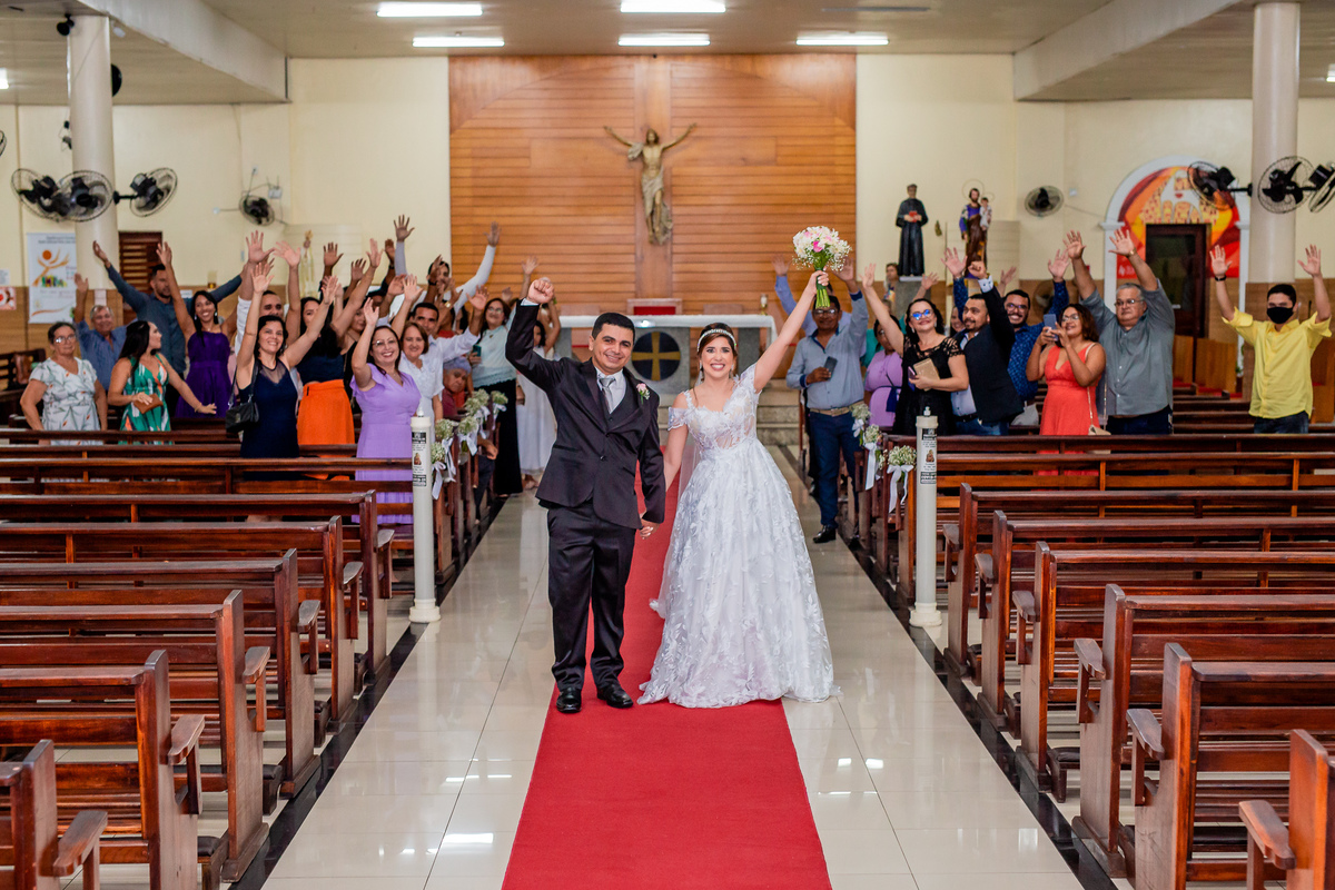 Viva os noivos, agora já casados!!!! Foto registrada por George Dantas