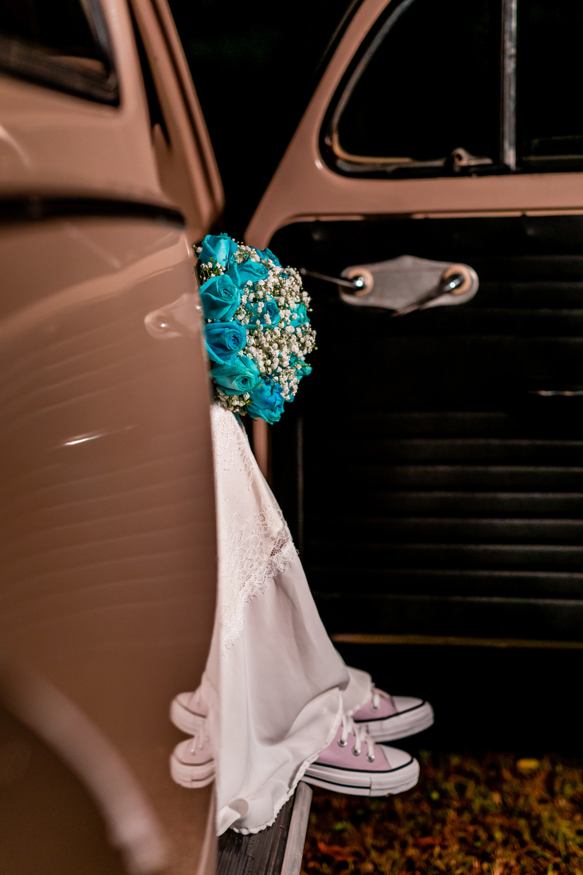 Detalhes da noiva Brenna. Foto registrada por George Dantas