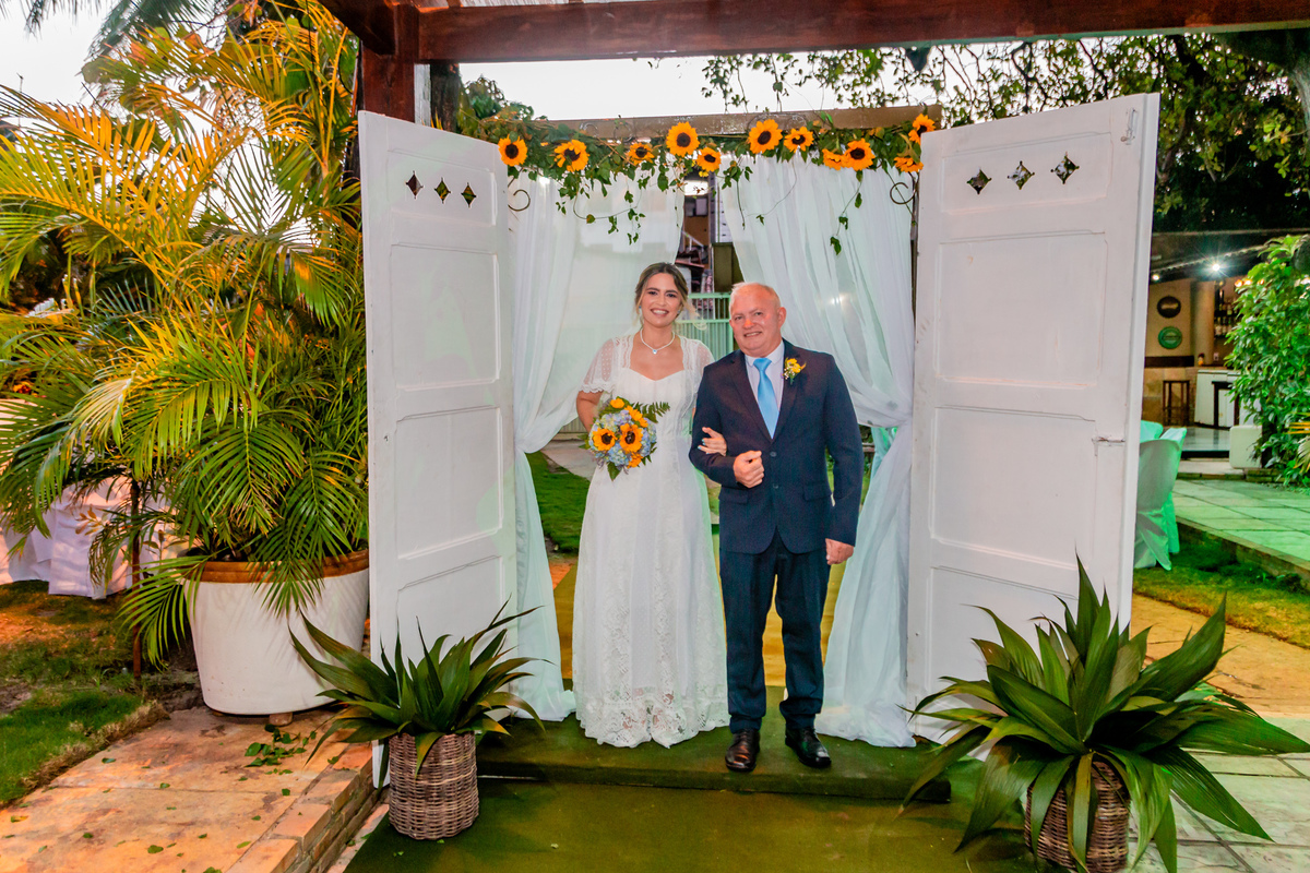 A entrada da noiva. Registro de George Dantas