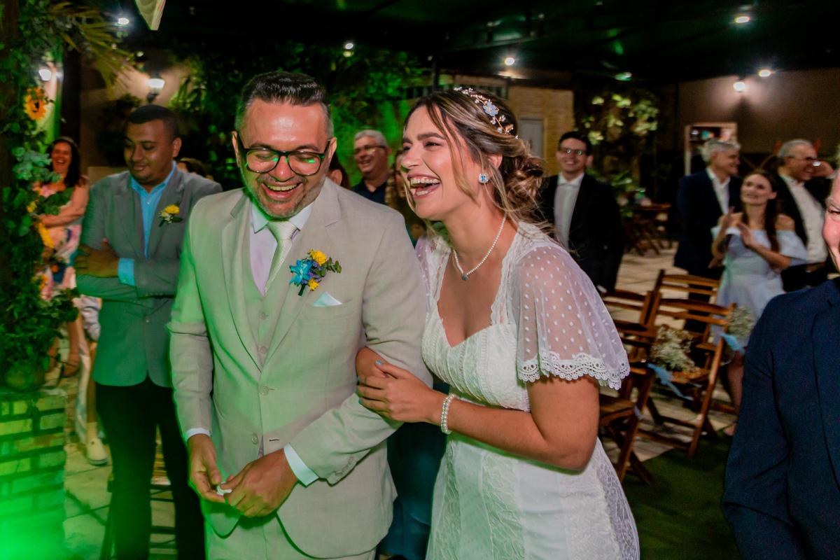 Momentos de muitas gargalhads durante a contação da história da união desse casal. Registro de George Dantas