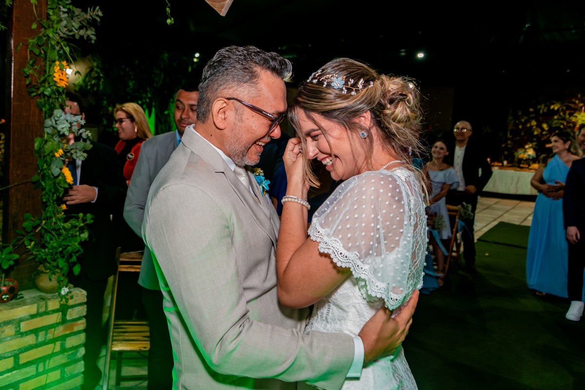 Sorrisos do noivos. Registro de George Dantas