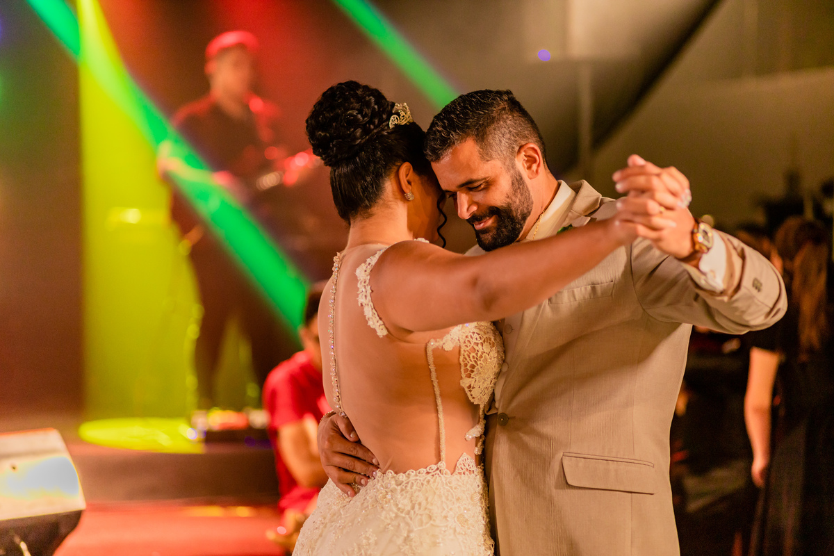 Celebração do Casamento de Karol e Anderson. Registro de George Dantas
