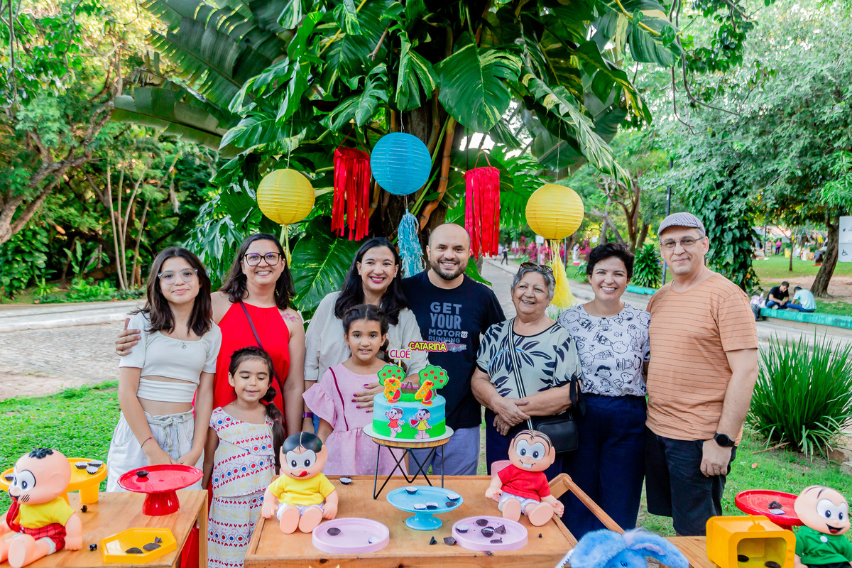 Aniversário de 8 anos da Cloé e 4 anos da Catarina. Registrado por George Dantas