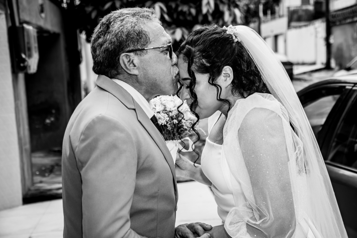 Casamento de Carolina e Gabriel. Registrado por George Dantas