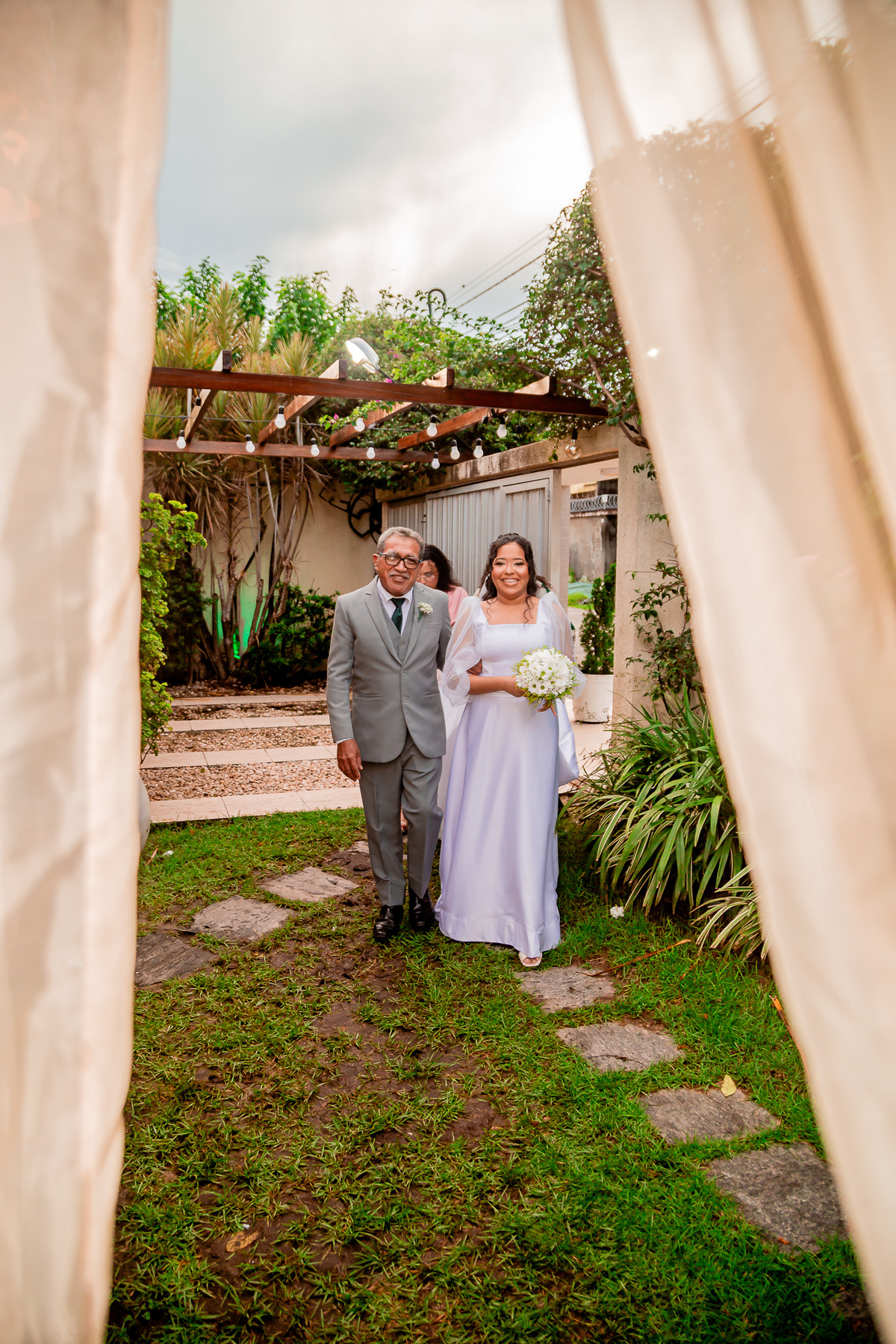 Casamento de Carolina e Gabriel. Registrado por George Dantas