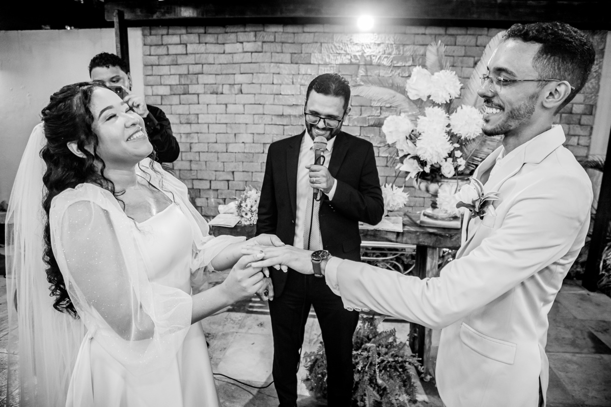 Casamento de Carolina e Gabriel. Registrado por George Dantas