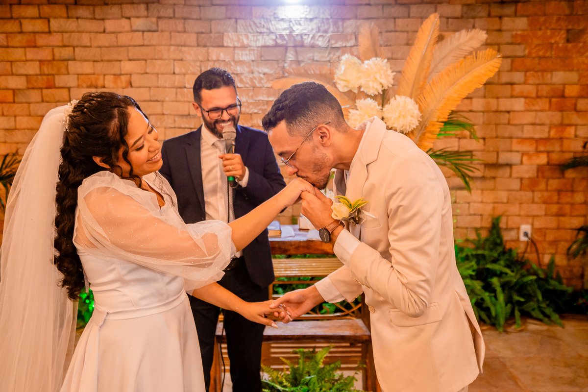 Casamento de Carolina e Gabriel. Registrado por George Dantas