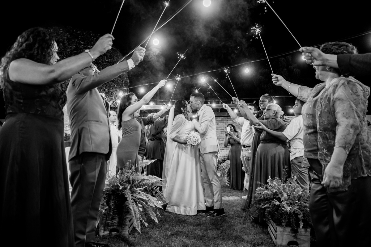 Casamento de Carolina e Gabriel. Registrado por George Dantas