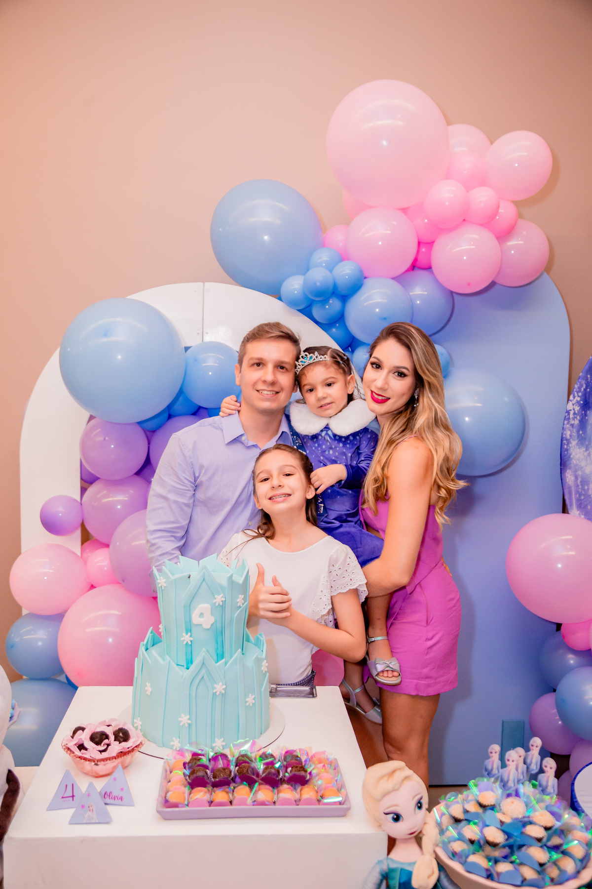 Aniversário de 4 anos da Olívia. Registrado por George Dantas