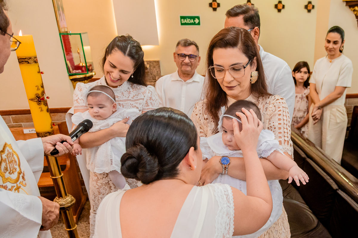Batizado de Maria Olívia e Maria Ester. Registrado por George Dantas