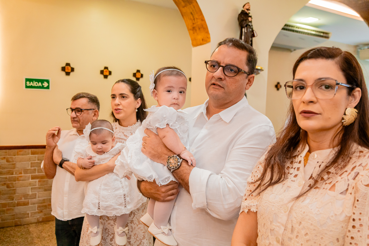 Batizado de Maria Olívia e Maria Ester. Registrado por George Dantas