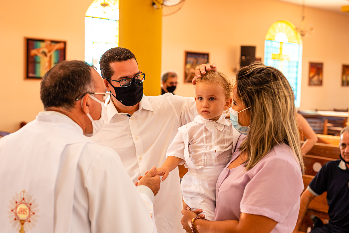 Aquela conversa prévia entre Padre e a família. Foto registrada por George Dantas