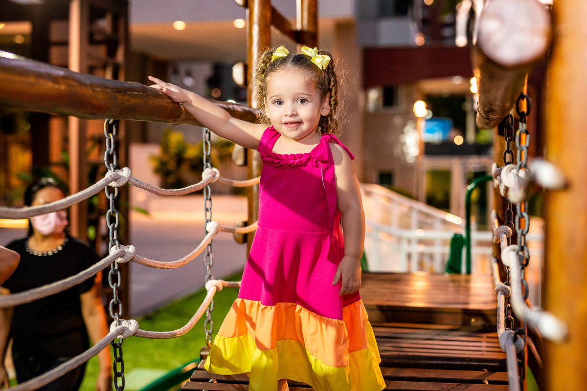 Greta brincando no parquinho. Foto registrada por George Dantas