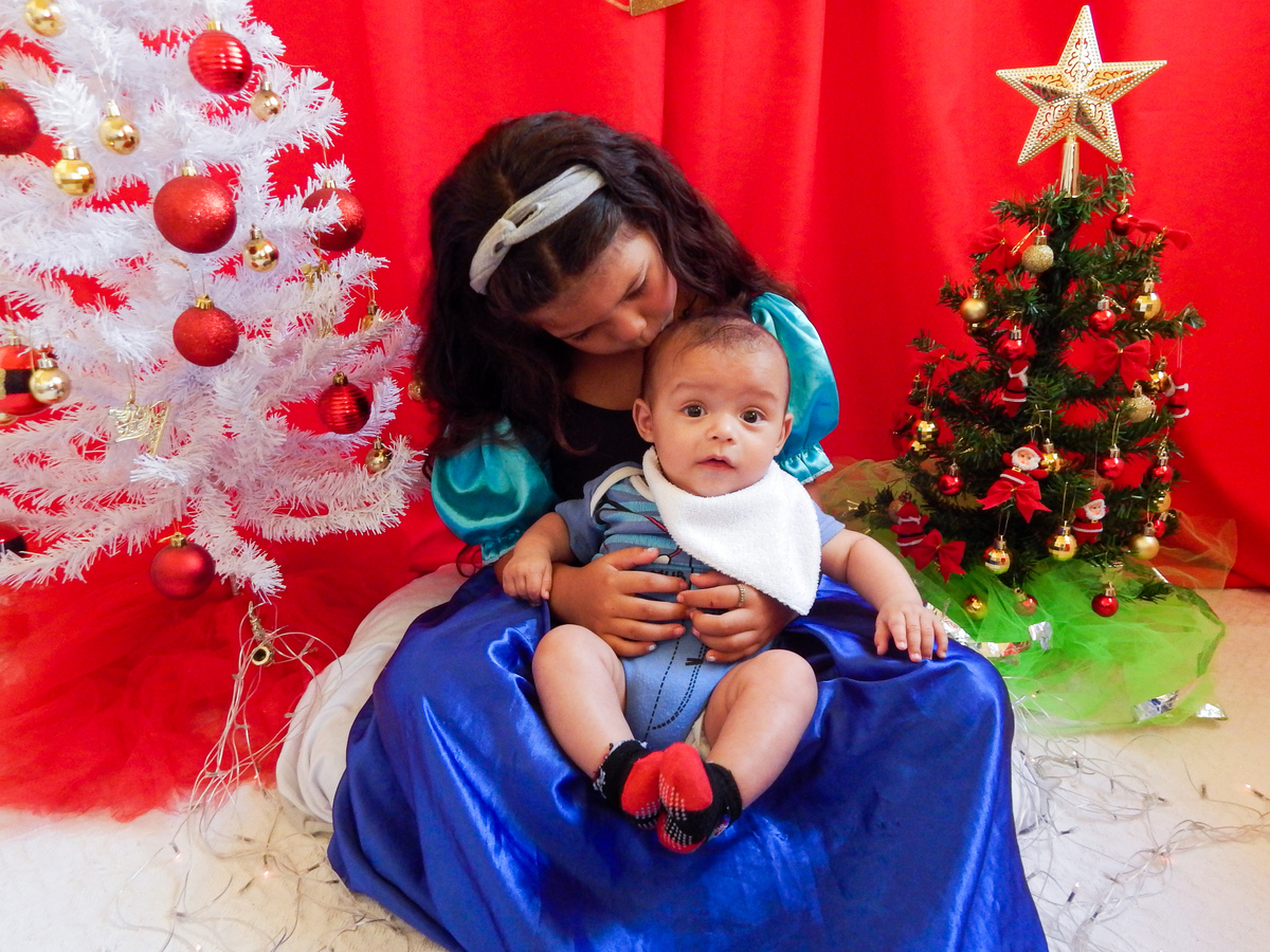 carinho e amor de imãos.