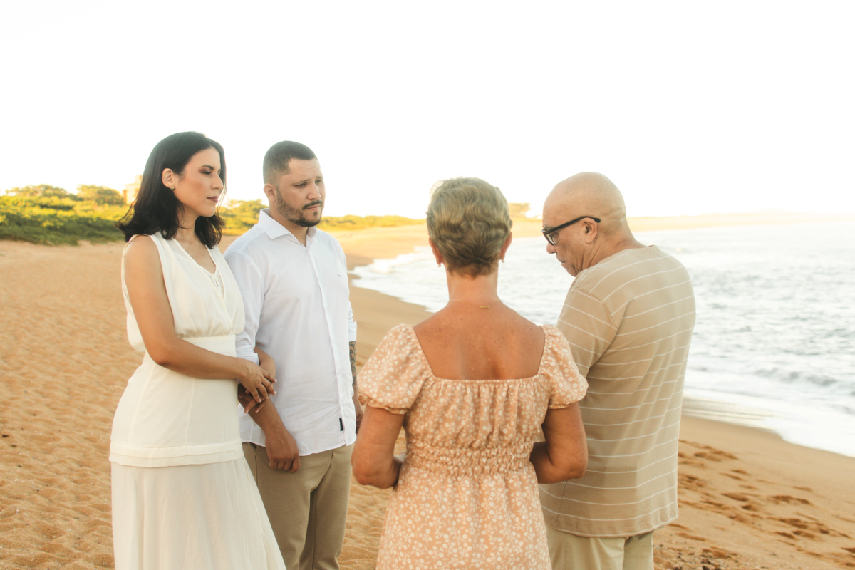 Momento de comunhão na praia