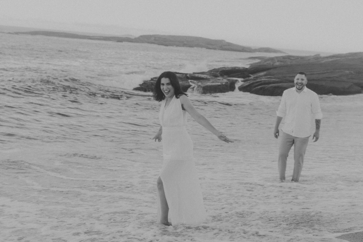 Casal na praia