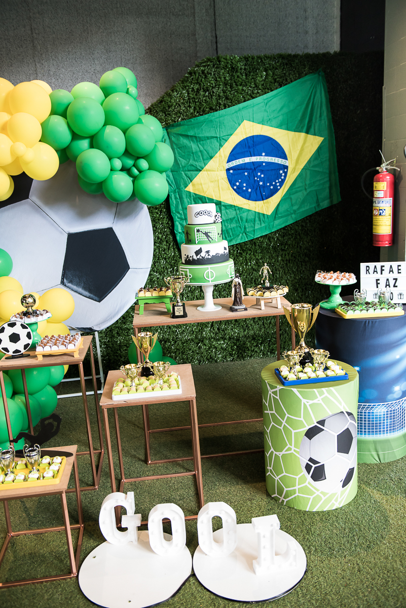 fotografia infantil - tema futebol