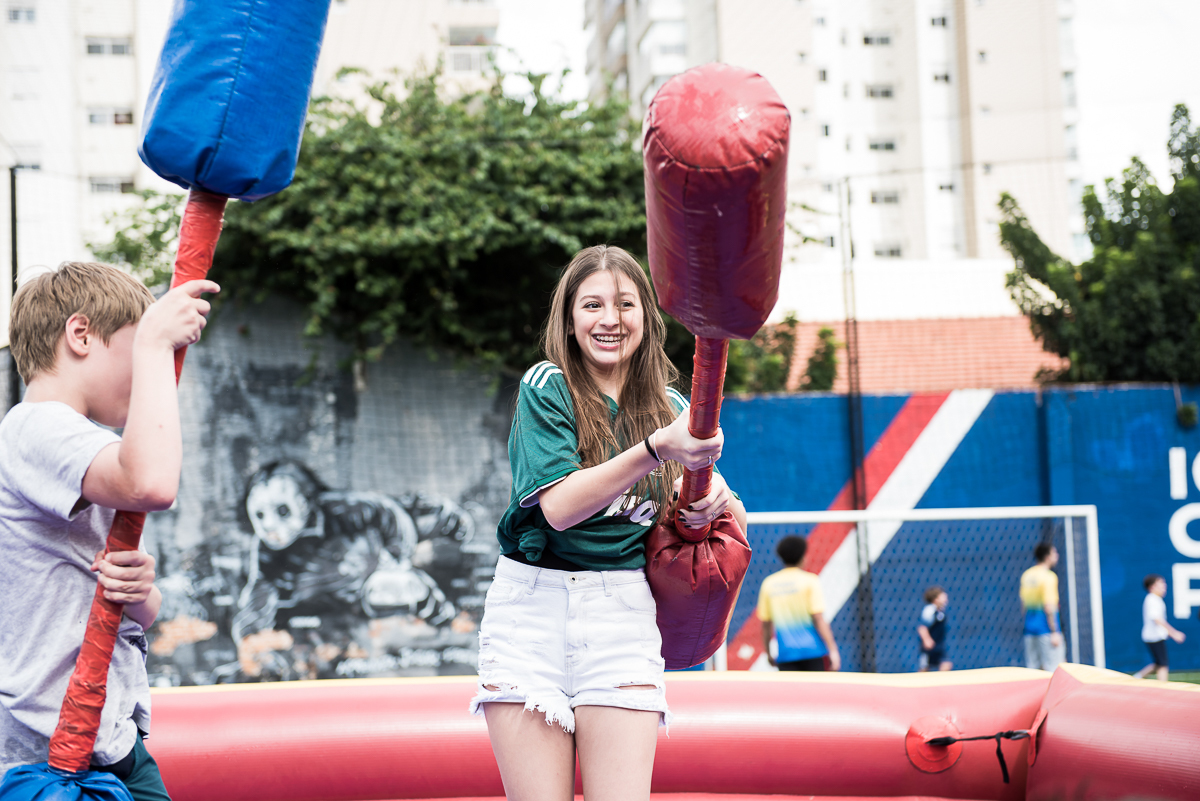 brincando no cotonete