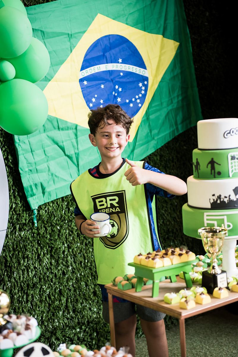 aniversariante feliz