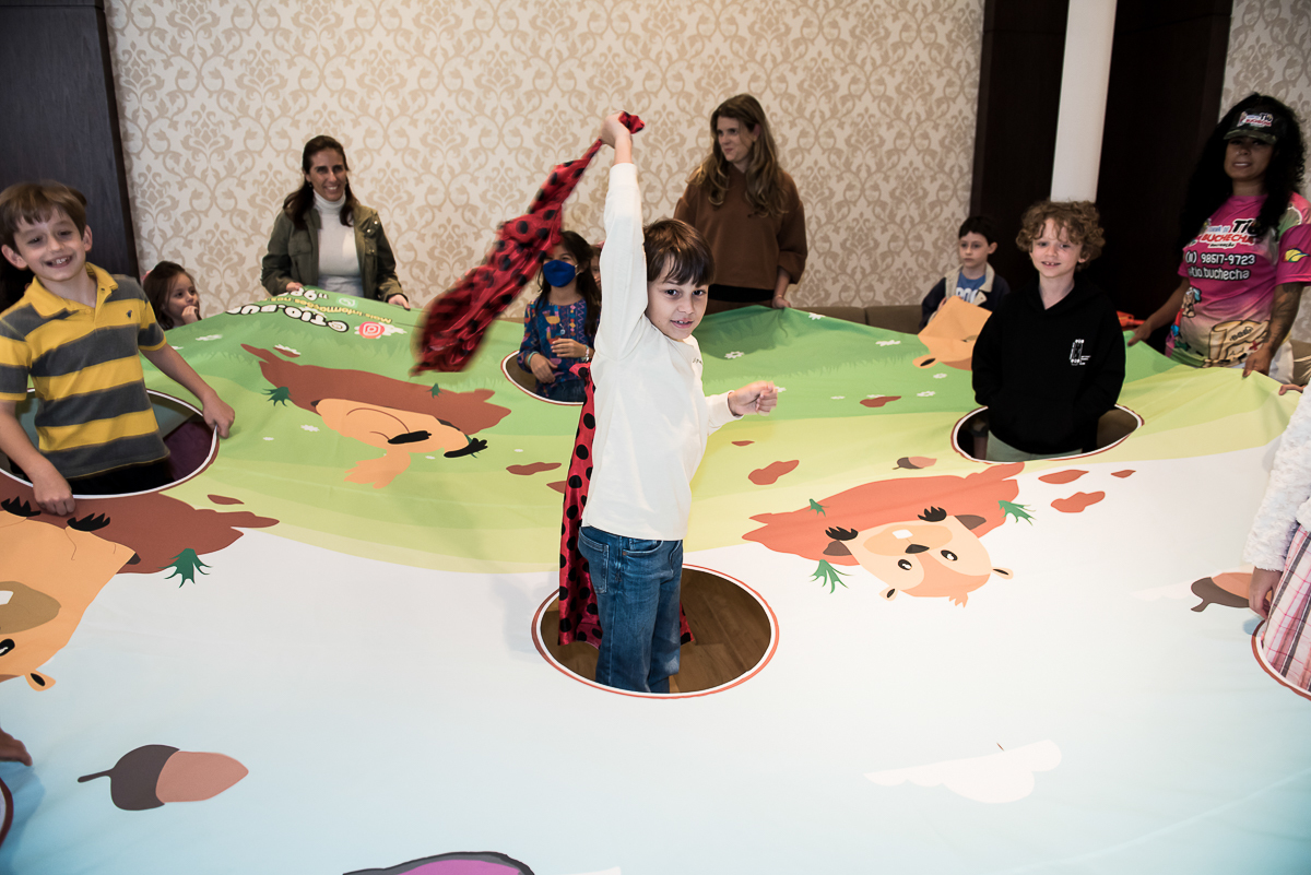 brincadeira com panos