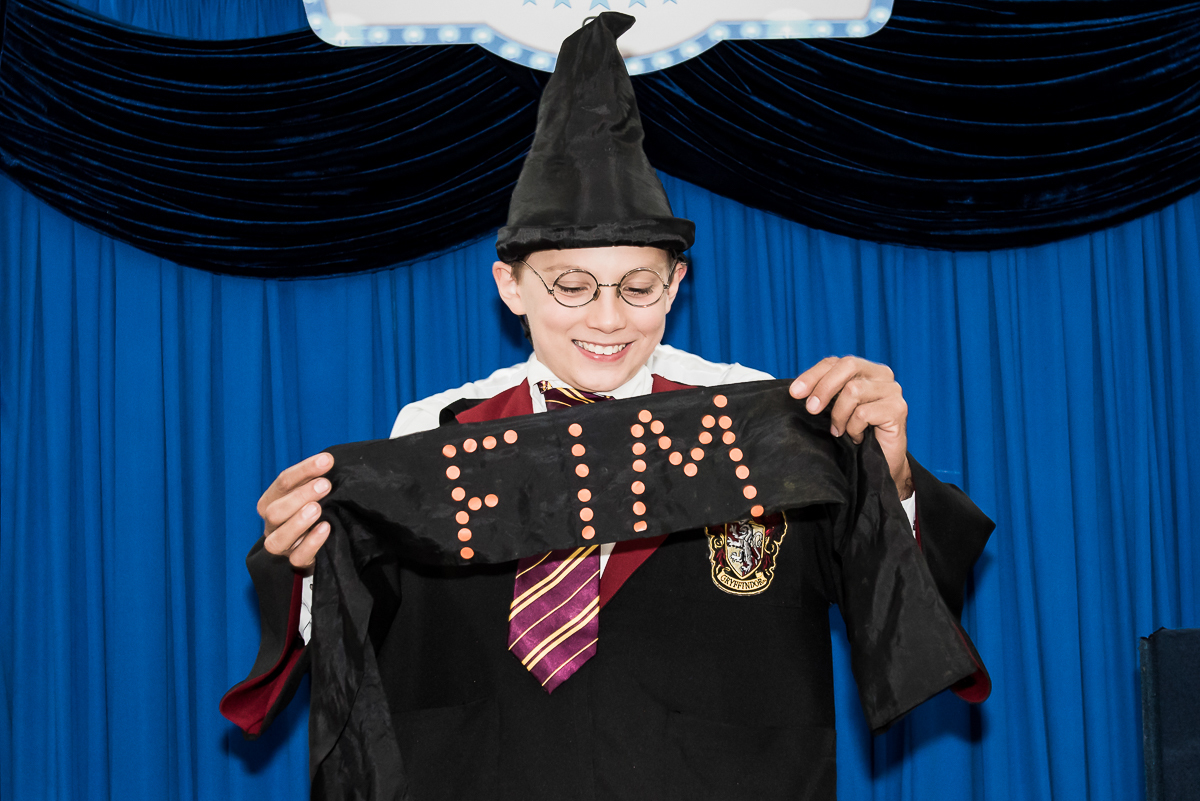 criança e mágica de harry potter - FIM