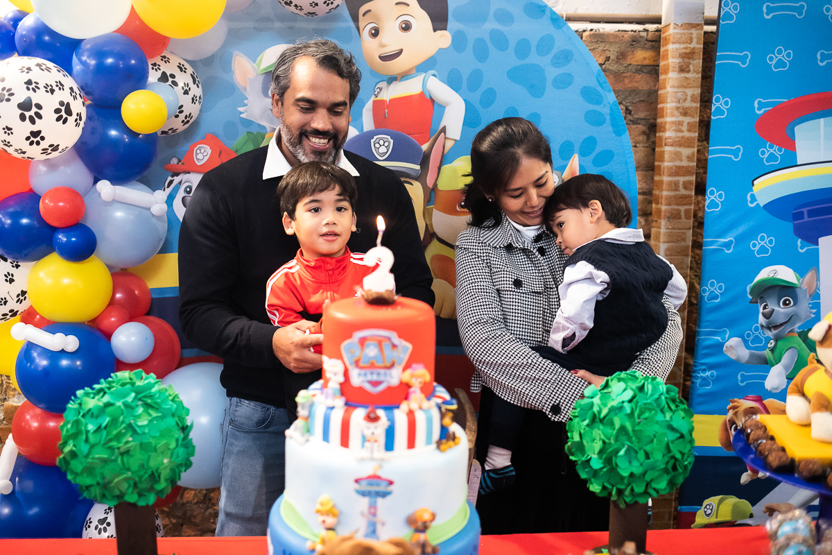 Hora do Parabéns - 2 anos do Gustavo - Tema Patrulha Canina