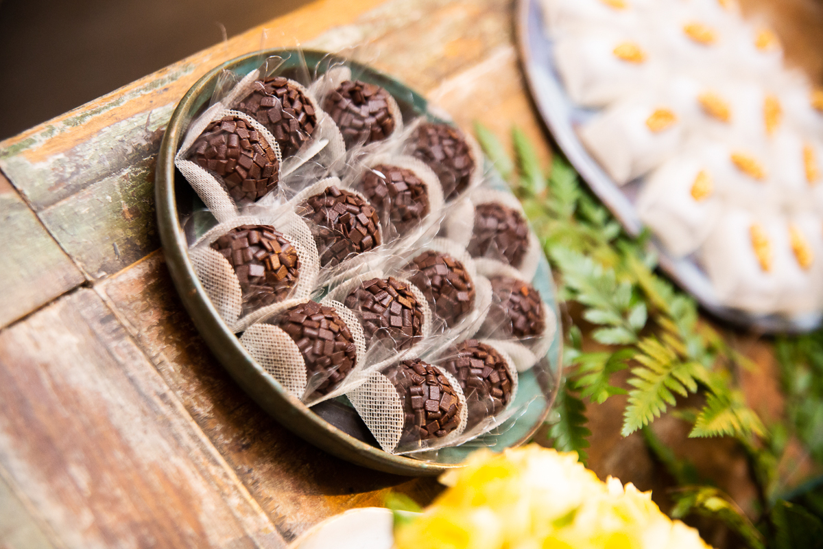 bandeja de brigadeiro