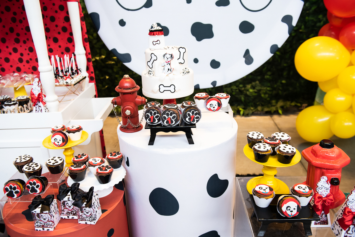 mais um pouco da decoração do desenho 101 dálmatas