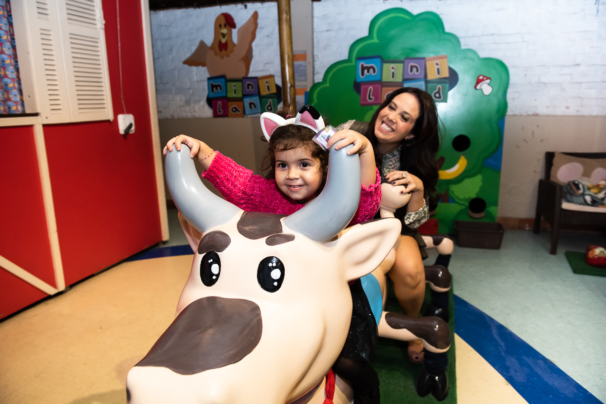 brincando na vaquinha