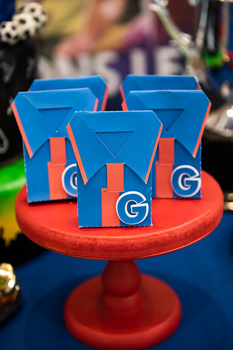 lembrancinhas em formato de camisa de futebol