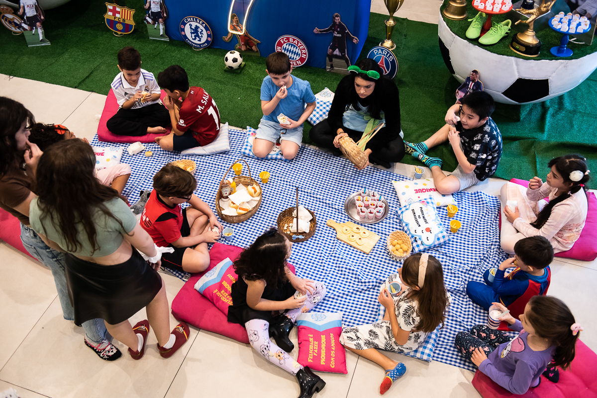 hora do lanchinho das crianças