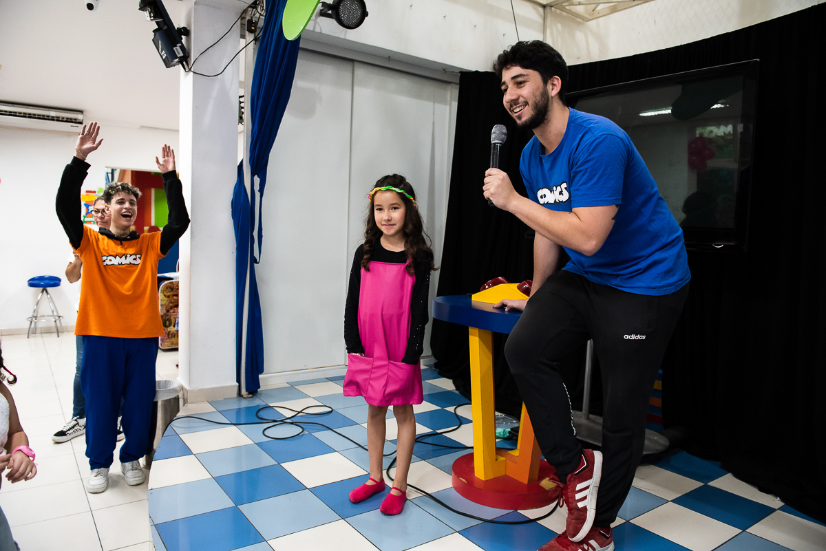 quem apertou o botão primeiro