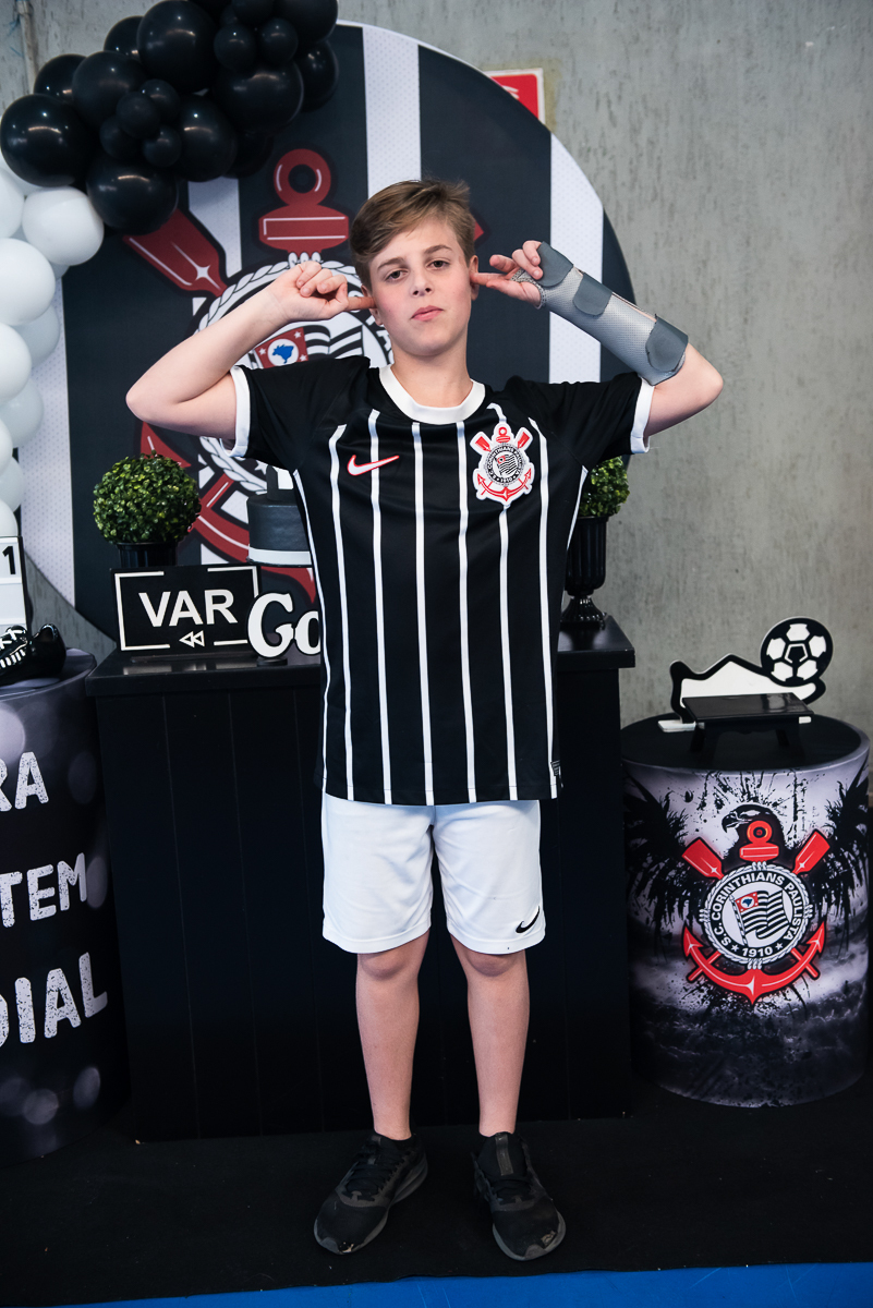 fazendo pose para fotografia