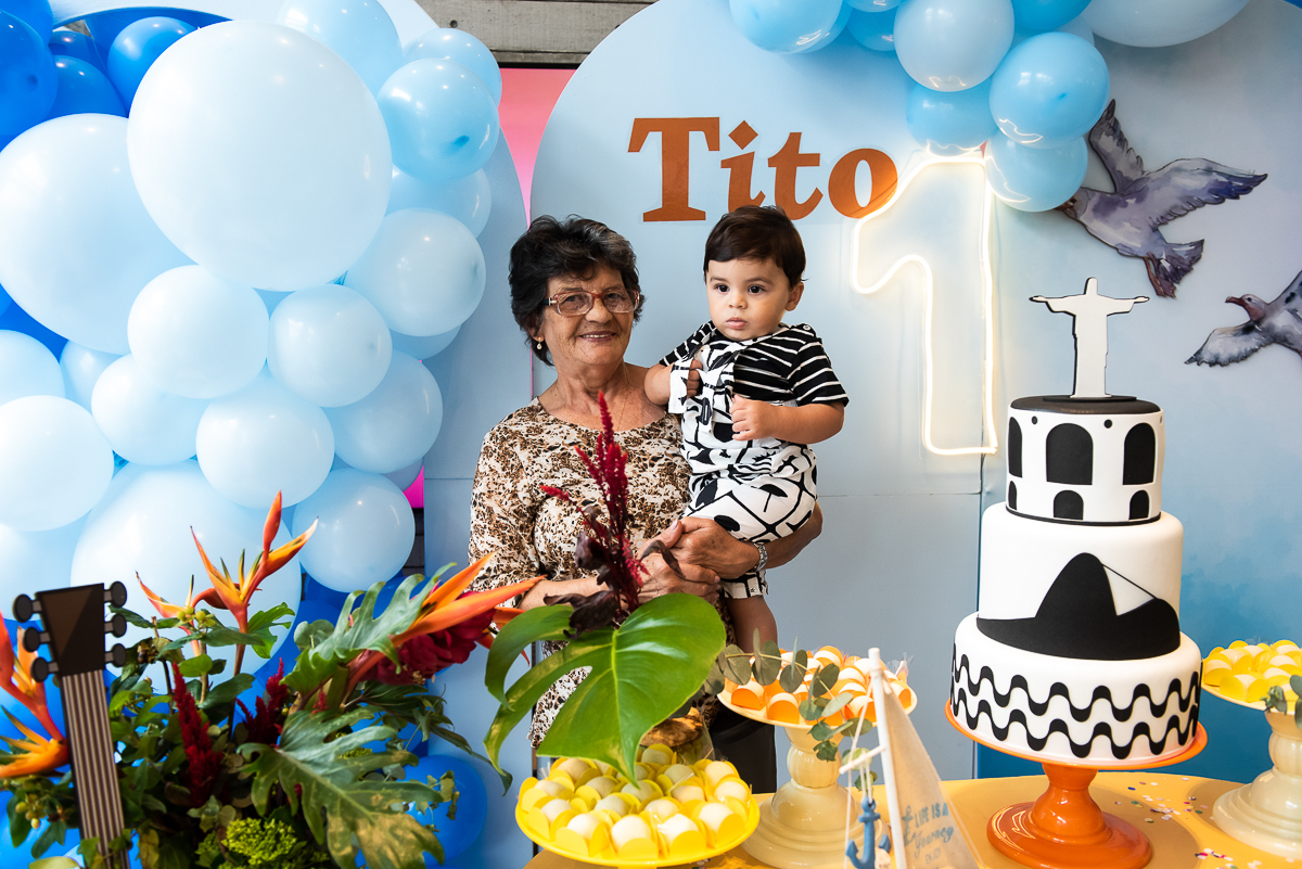 no colinho da bisavó