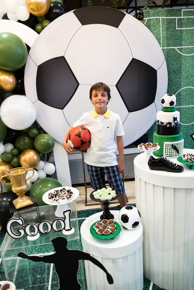 aniversariante e sua bola