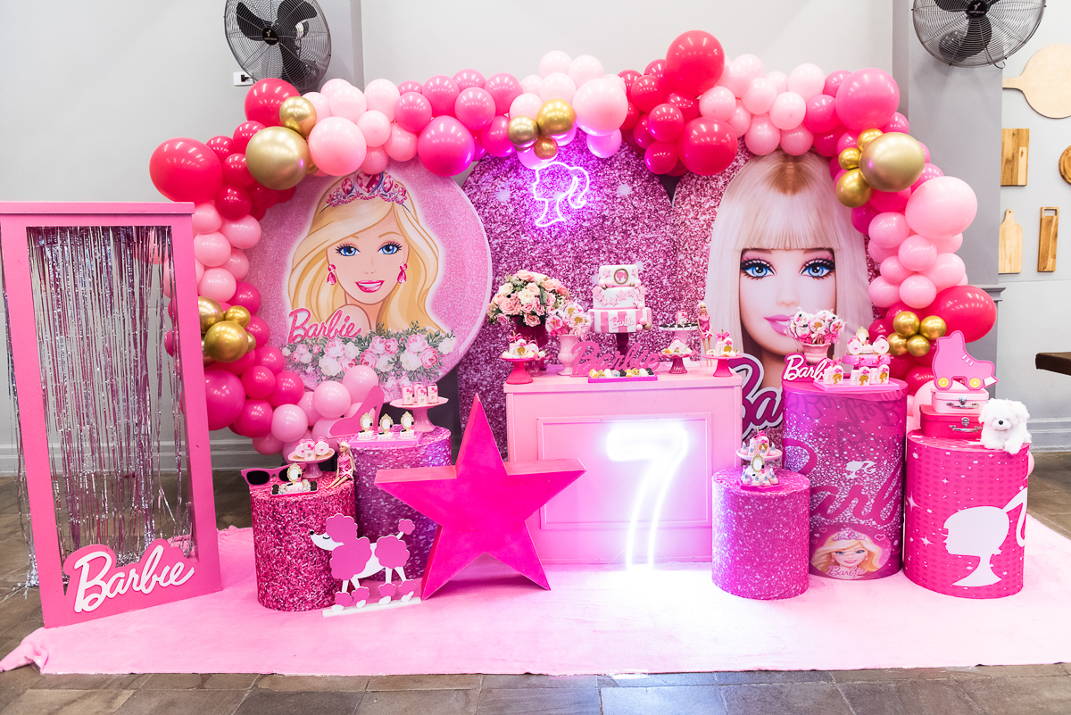 tema da mesa Barbie