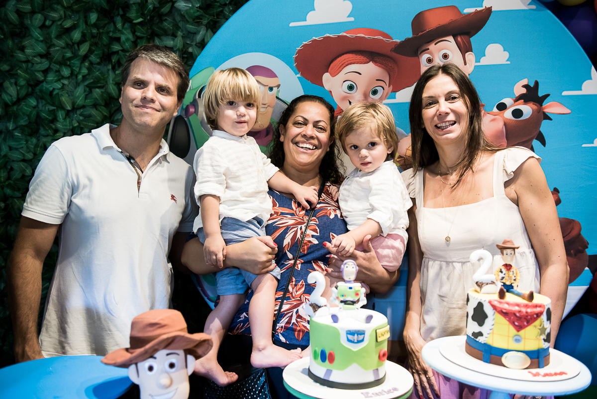 Hora do parabéns com Toy Story